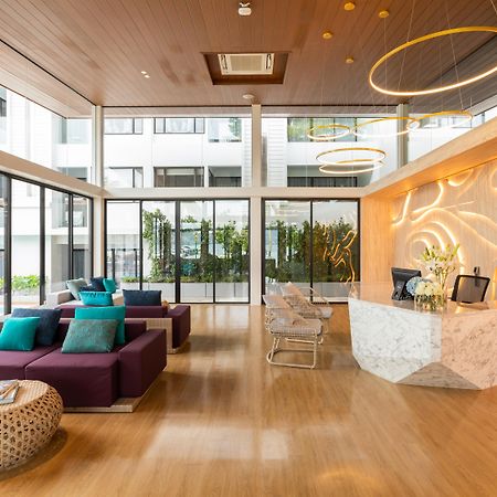 Liv Hotel Phuket Patong Beachfront Екстериор снимка
