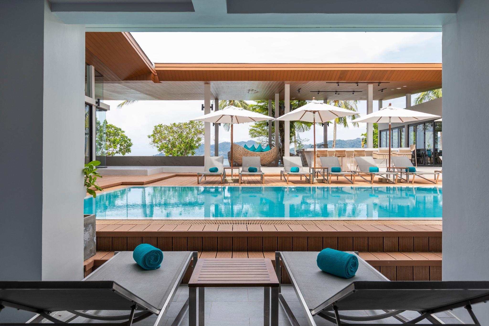 Liv Hotel Phuket Patong Beachfront Екстериор снимка